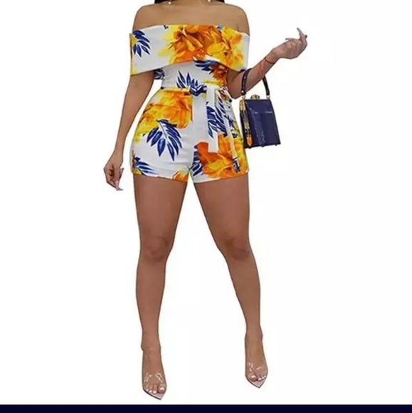 Dress 👗 - Picture 4 of 5